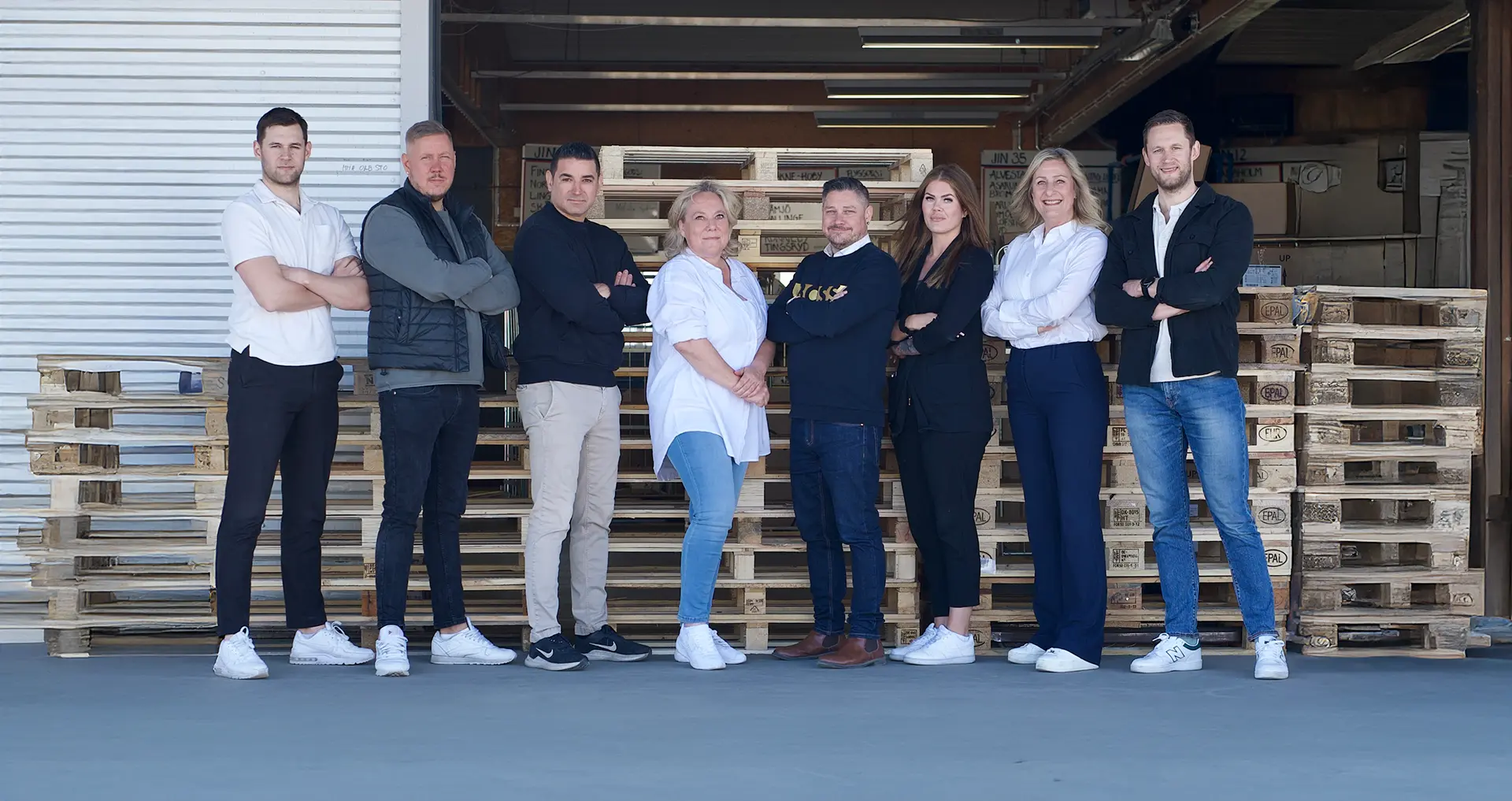 Personal på lastkaj.